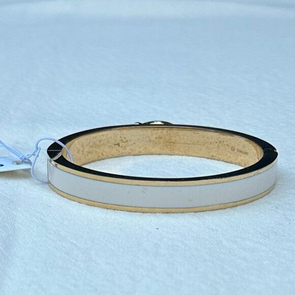 Coach Signature Oval Cream/Gold Hinged Bangle NWT - Picture 7 of 8